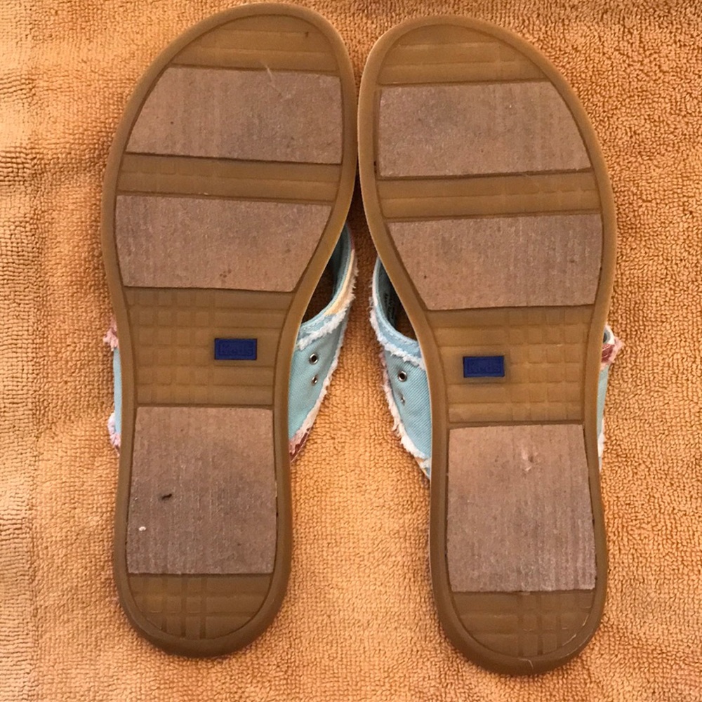 Keds Stripe Flip Flops - Picture 4 of 4